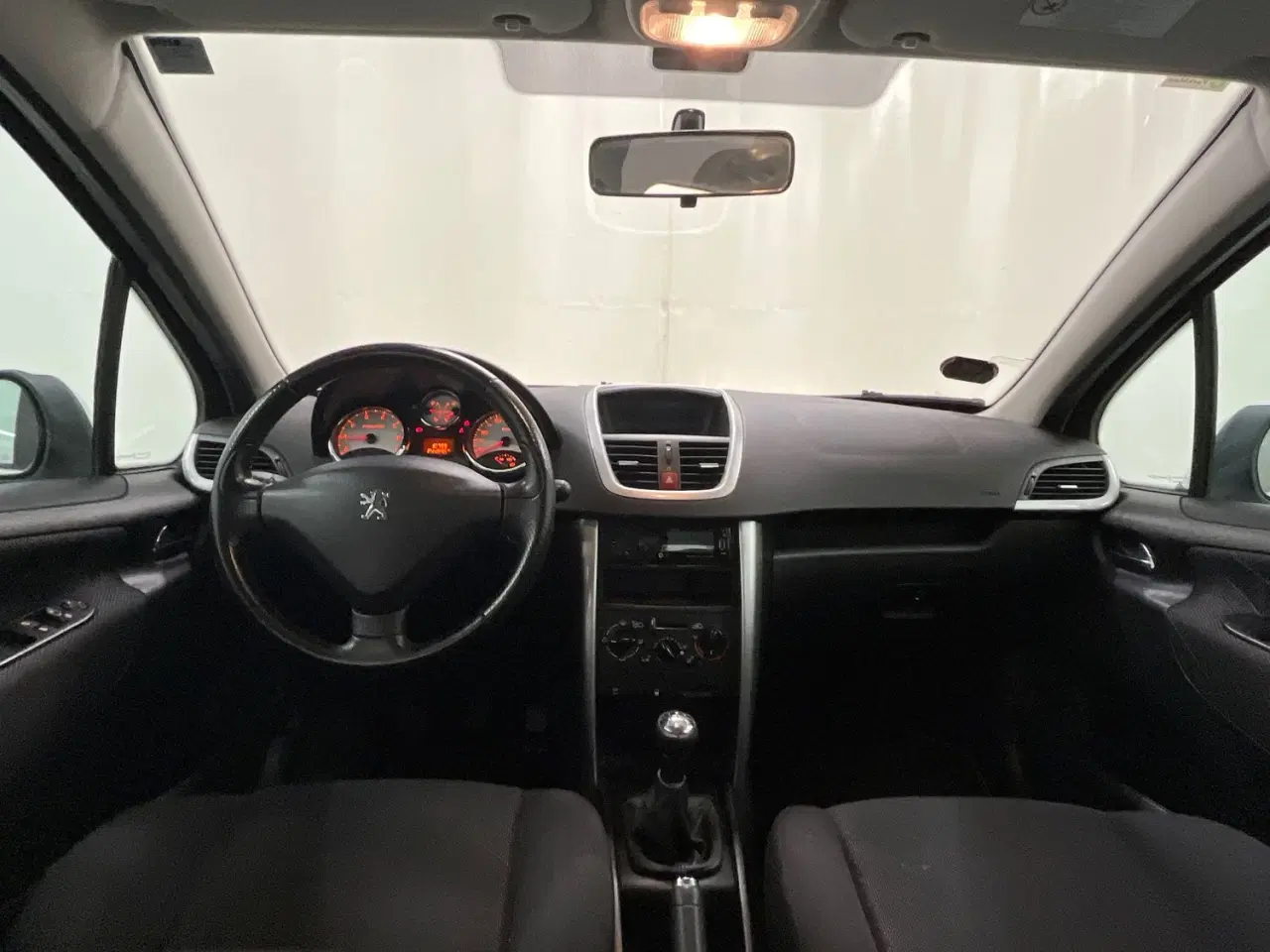 Billede 9 - Peugeot 207 Comford Plus 1,6i 5 dørs benzin