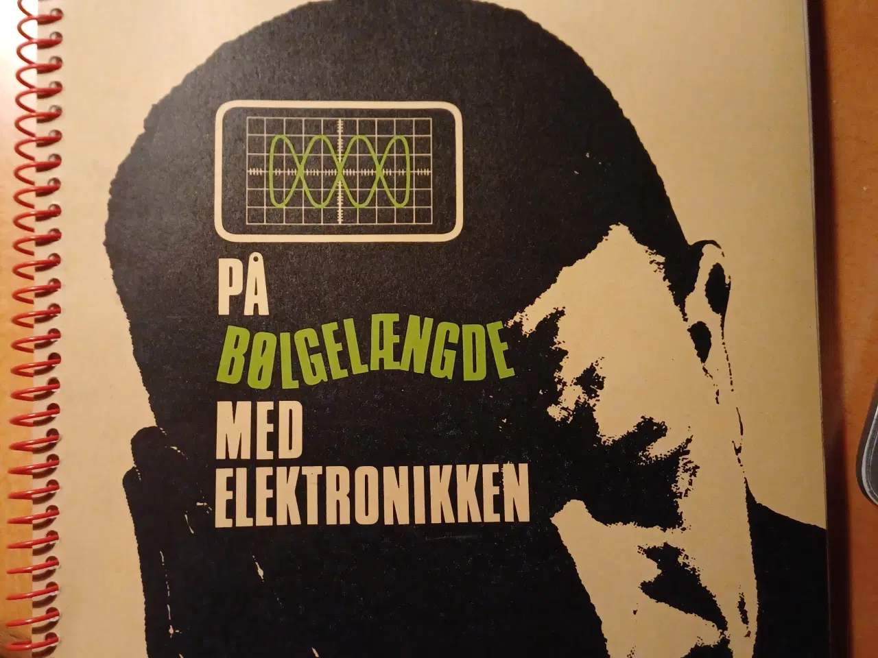 Billede 1 - På bølgelængde med elektronikken - studiebog