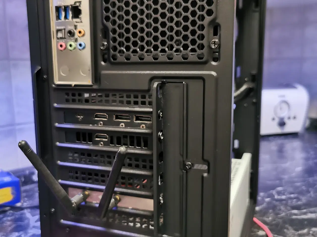 Billede 5 - Gaming PC Uden tilbehør (skærm,tastatur,mus)