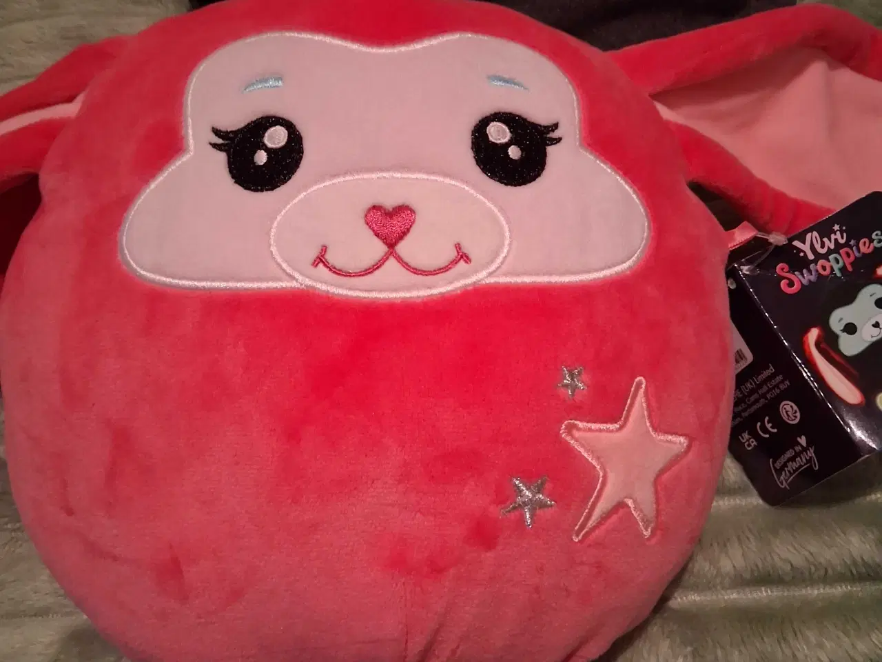 Billede 5 - Lidt forskelligt sælges