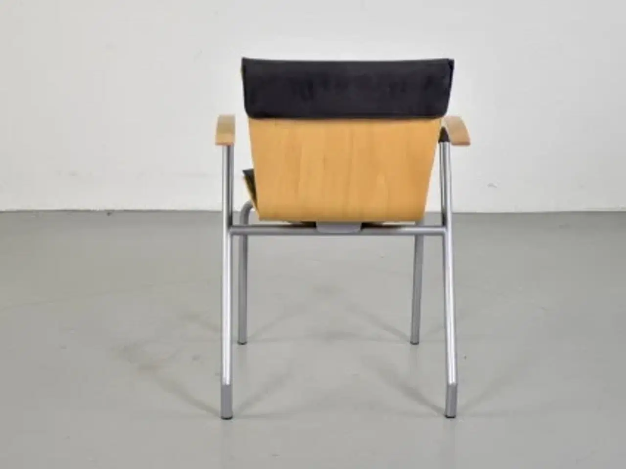 Billede 3 - Four design g2 konferencestol i grå med armlæn i bøg