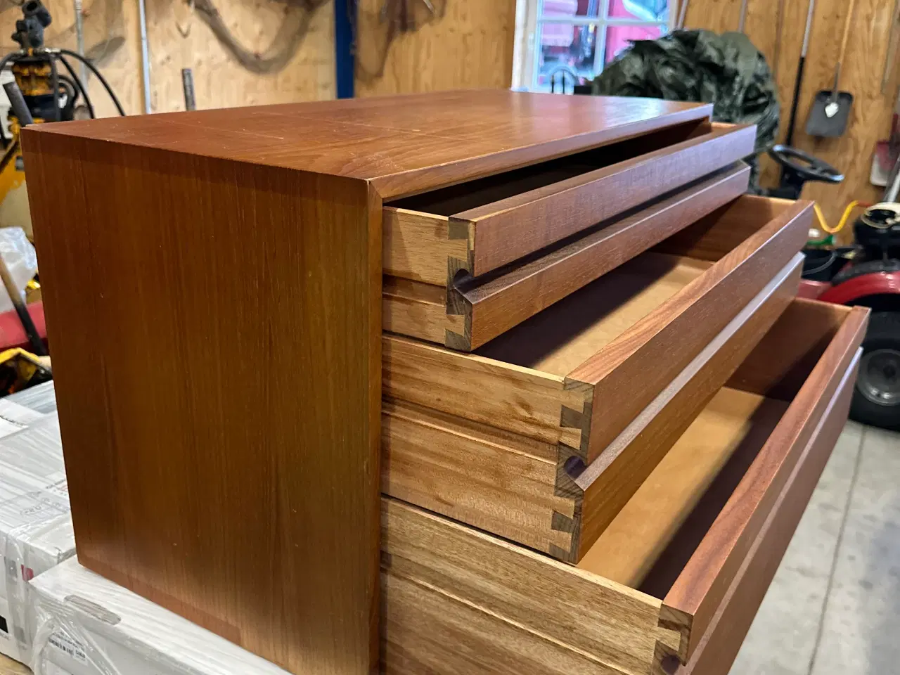 Billede 2 - Skabe i teak