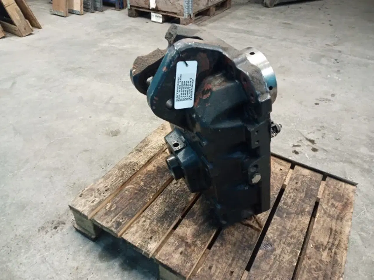 Billede 8 - New Holland TM 190 PTO Gear