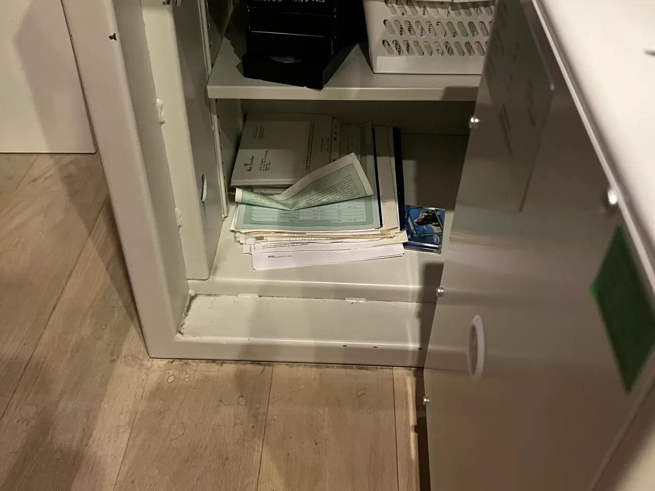 Billede 4 - Rosengrens brandsikret pengeskab