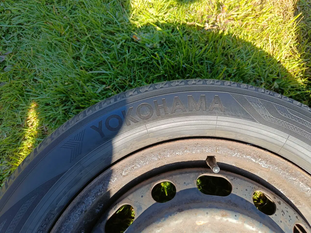 Billede 1 - Vinterdæk 205/60 R16 96H