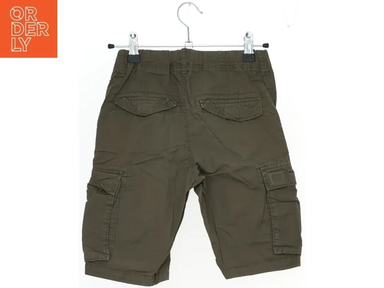 Billede 2 - Cargo-shorts fra H&M (str. 134)
