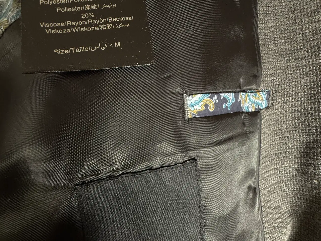 Billede 4 - Gnious blazer herre str. M 