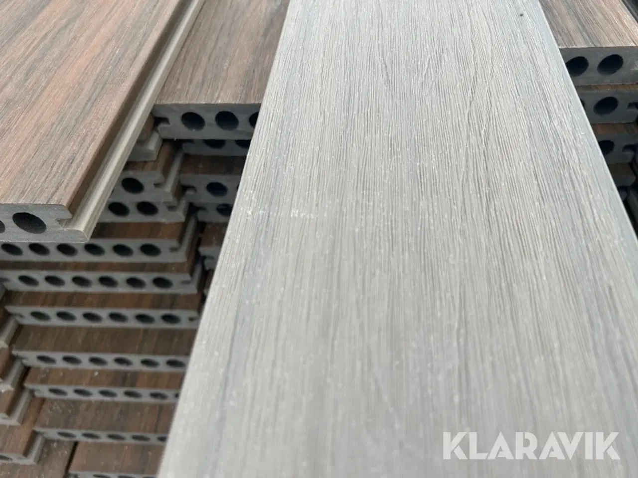 Billede 4 - Komposit terrassebrædder Kirkedal 6 meter 60styk i alt 360 meter