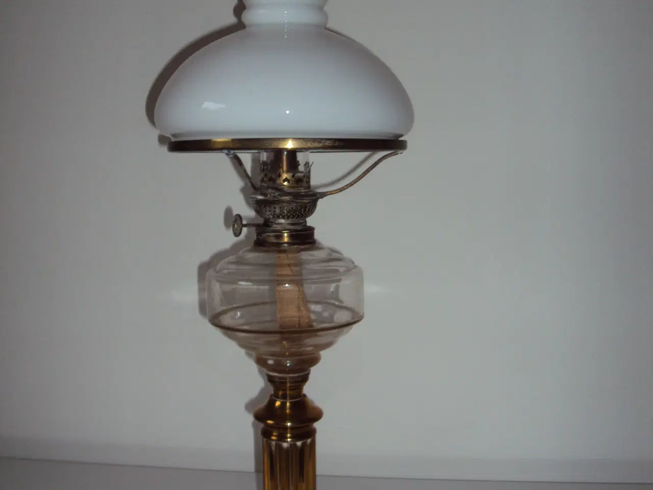 Billede 1 - Petroleums lampe (messing)