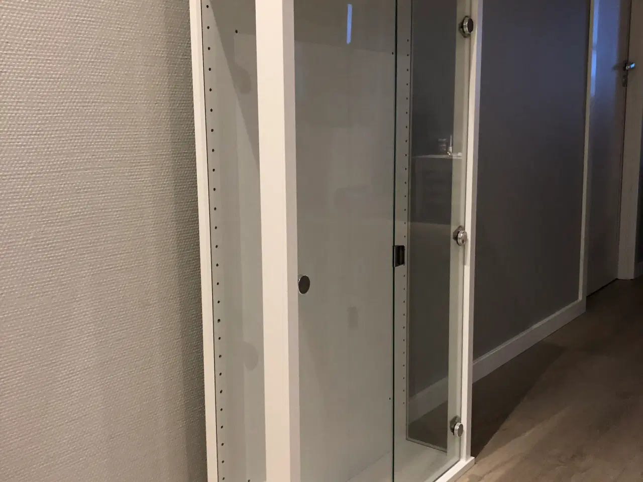 Billede 2 - Glasskab