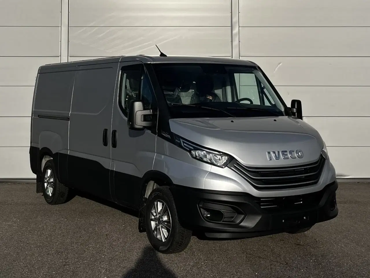 Billede 2 - Iveco Daily 3,0 35S21 9m³ Van AG8