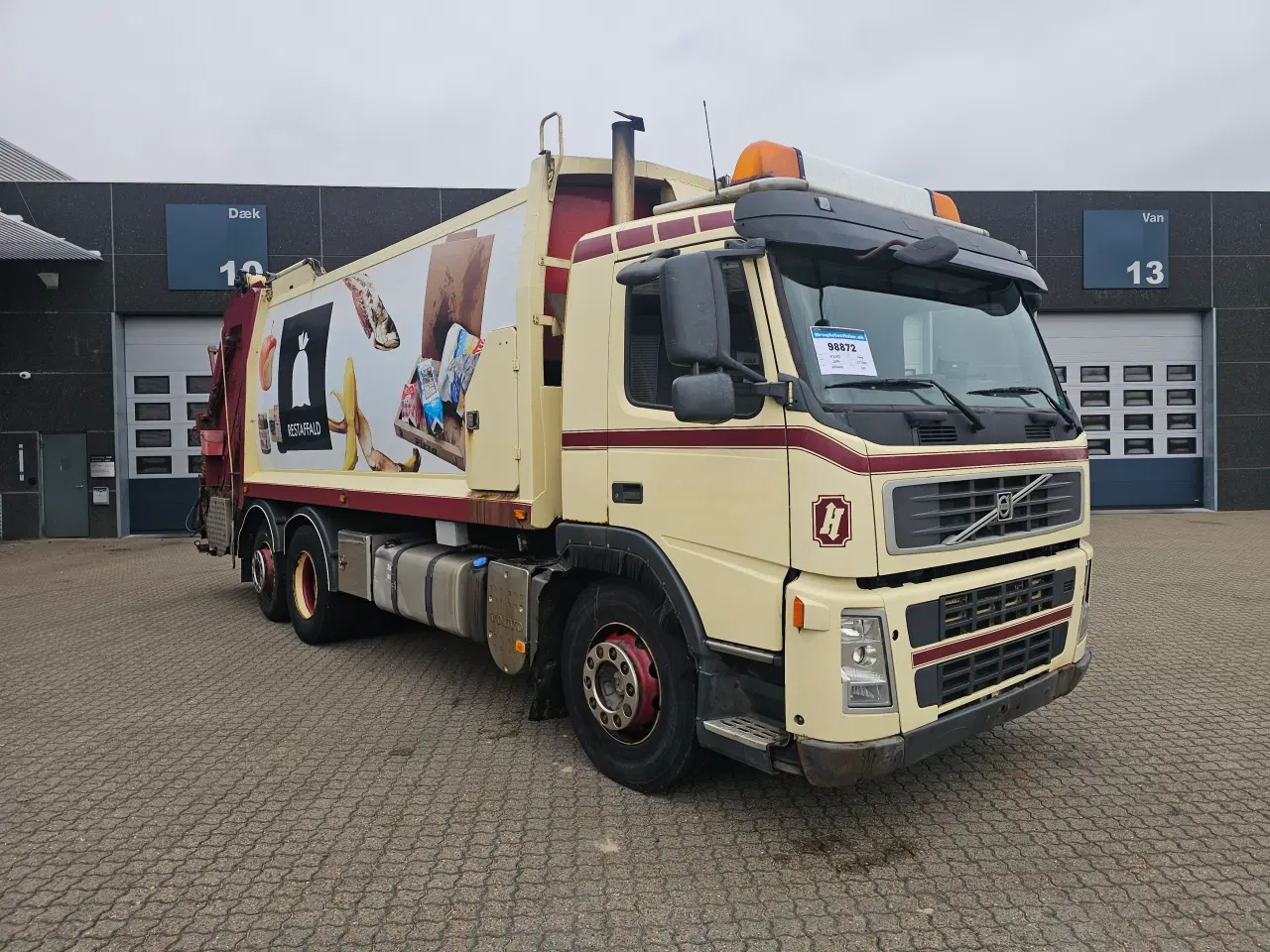 Billede 2 - Volvo FM9 6x2, Renovation
