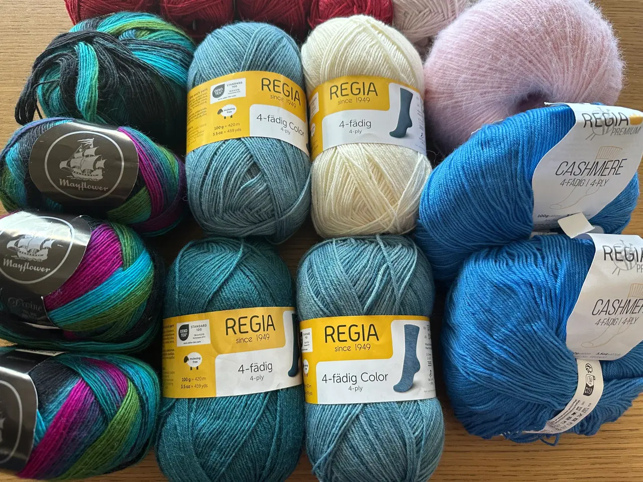 Billede 2 - 1400 g. Super kvalitets strømpegarn. Røgfrit