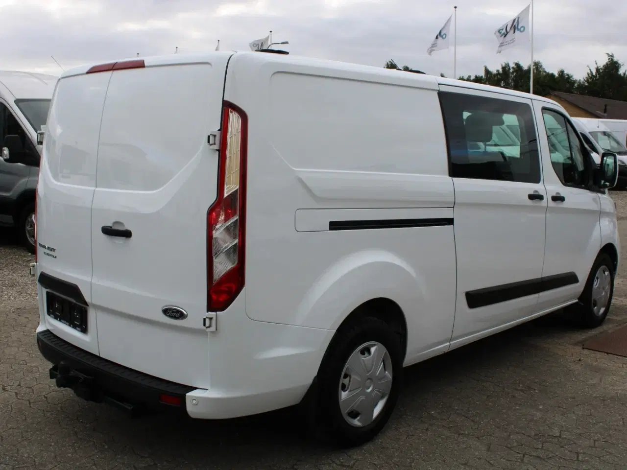 Billede 8 - Ford Transit Custom 320L 2,0 TDCi 130 Trend Mandskabsvogn