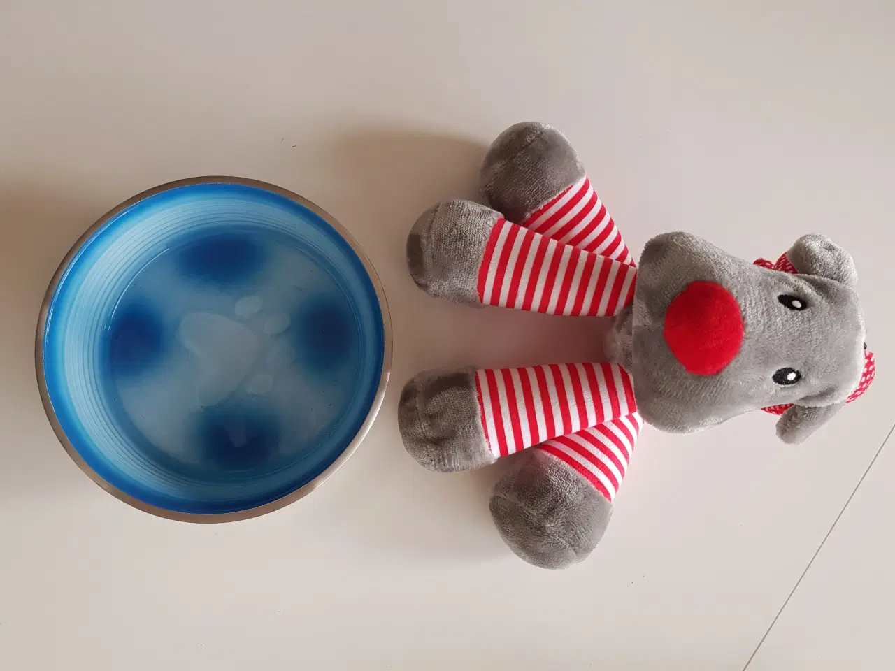 Billede 3 - Hundeting til mellemstor hund.