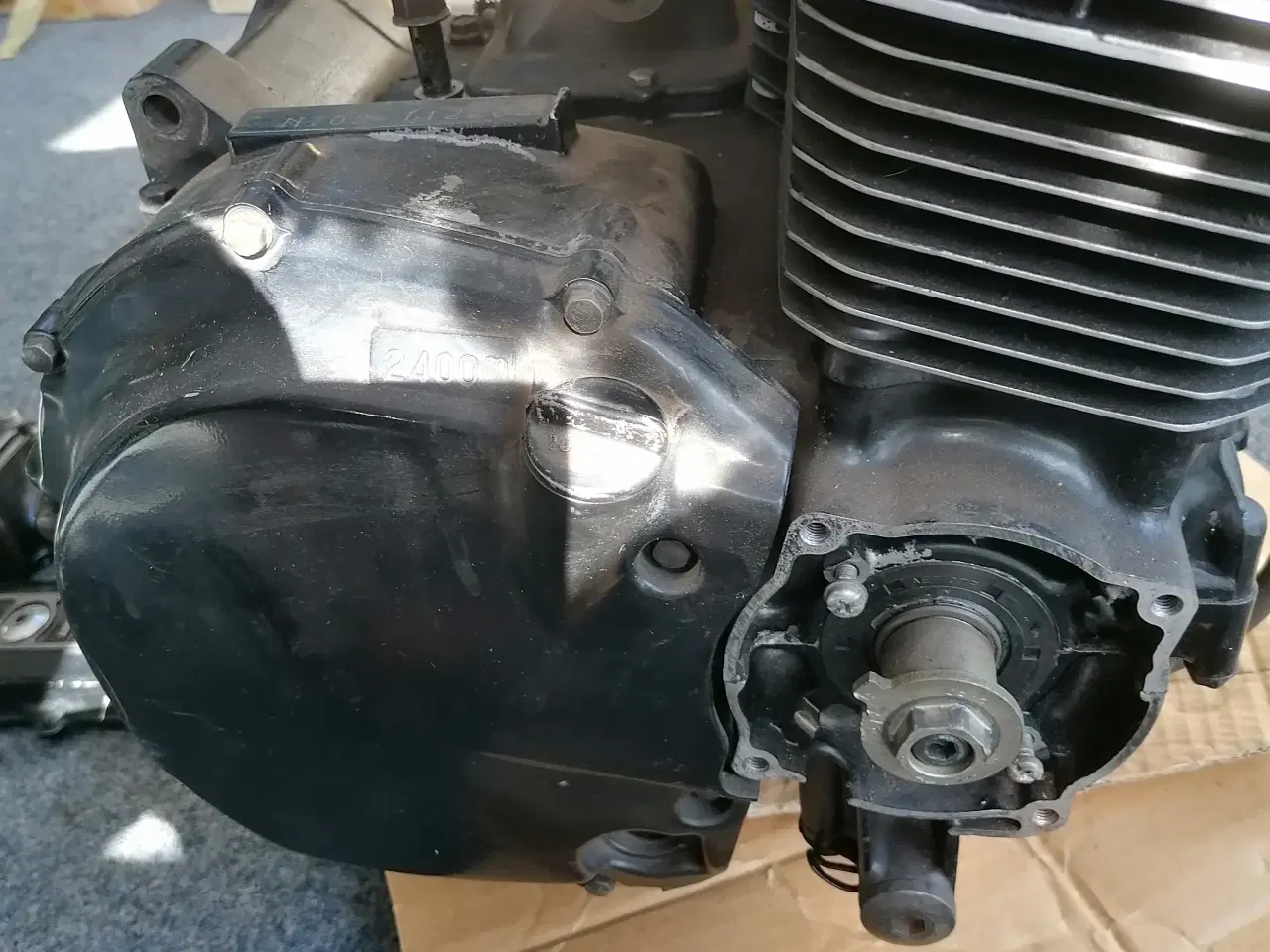 Billede 6 - Motor til Suzuki GXS 550 eb. årgang 84-87.  (se%) 