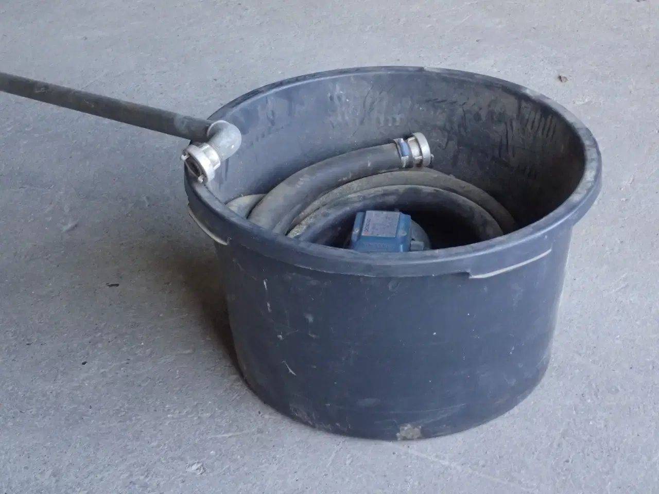 Billede 6 - Diesel/fyringsolie og vand pumpeudstyr.