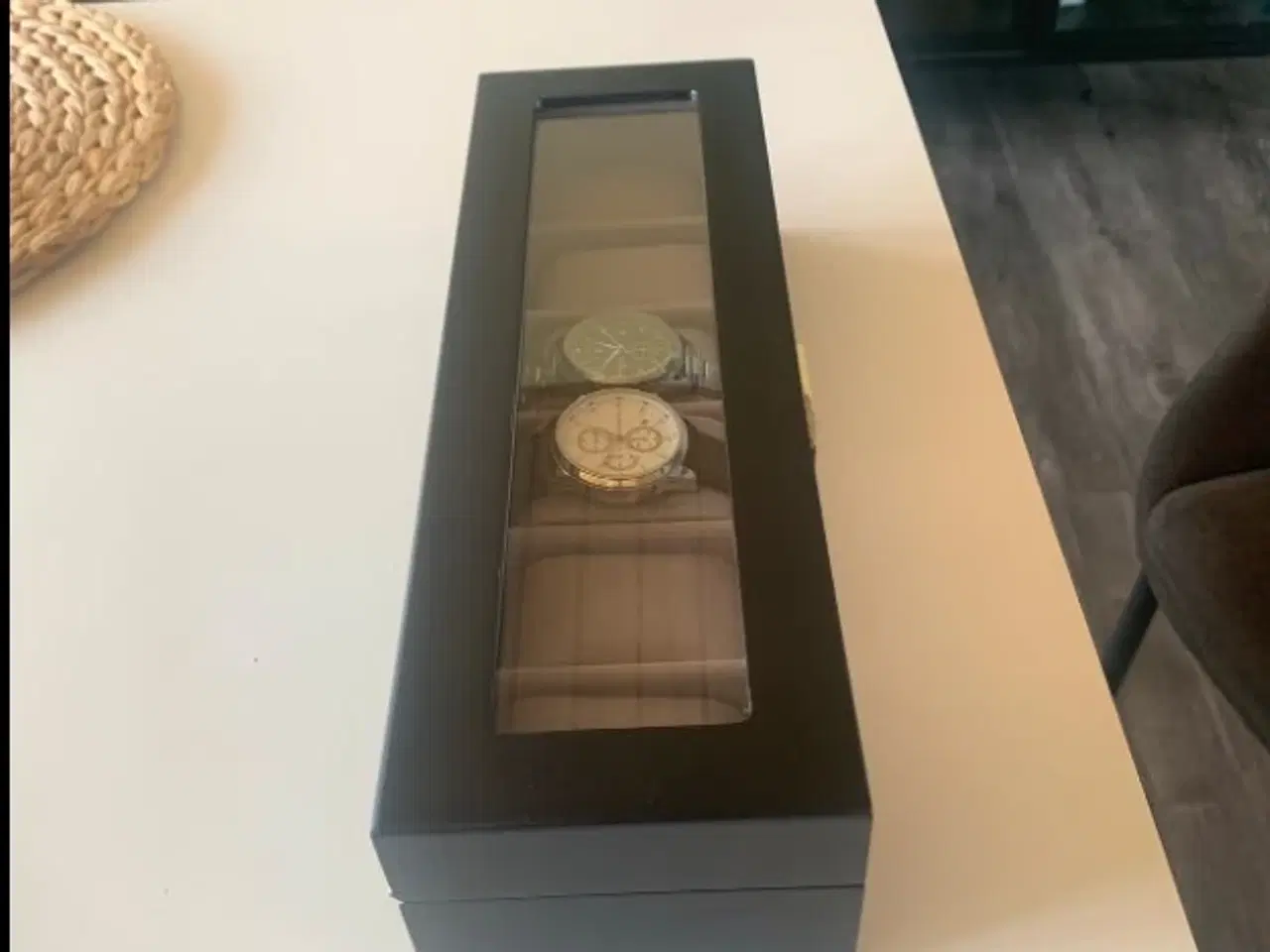 Billede 1 - To helt nye ure i boks sælges - Fra Dit Ur