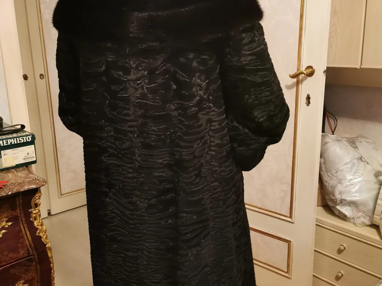 Billede 2 - Smukke frakke  og  jakke 