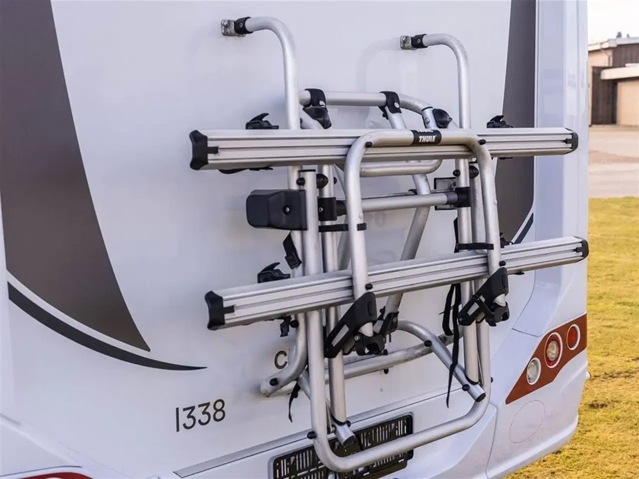 Billede 45 - 2021 - Carado I 338 Aut.   Topudstyret Helintegreret Carado med automatgear