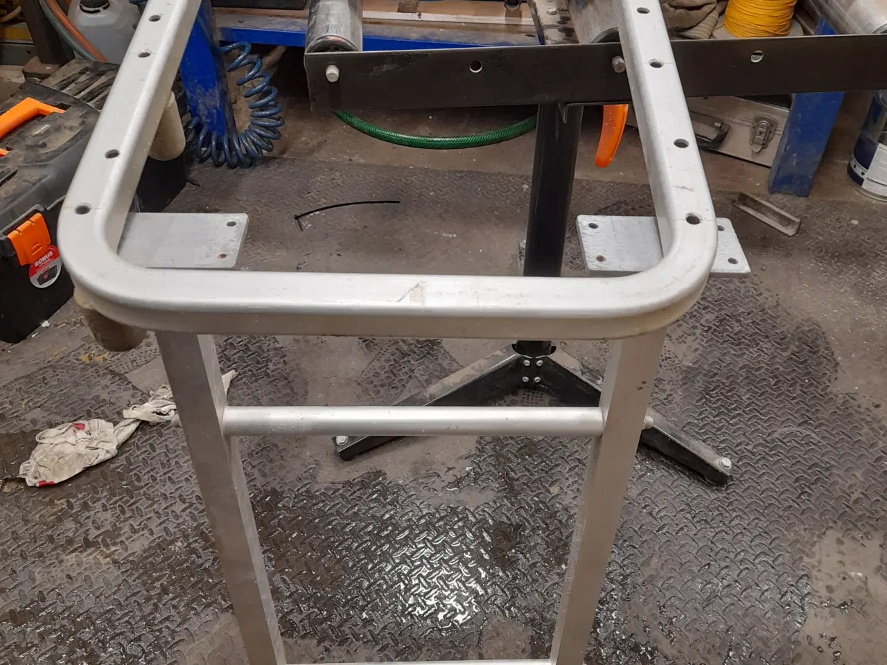 Billede 2 - Sidehængt sædekonsol