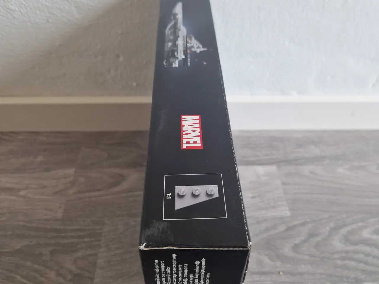 Billede 3 - Lego Marvel, 76295 The Avengers Helicarrier