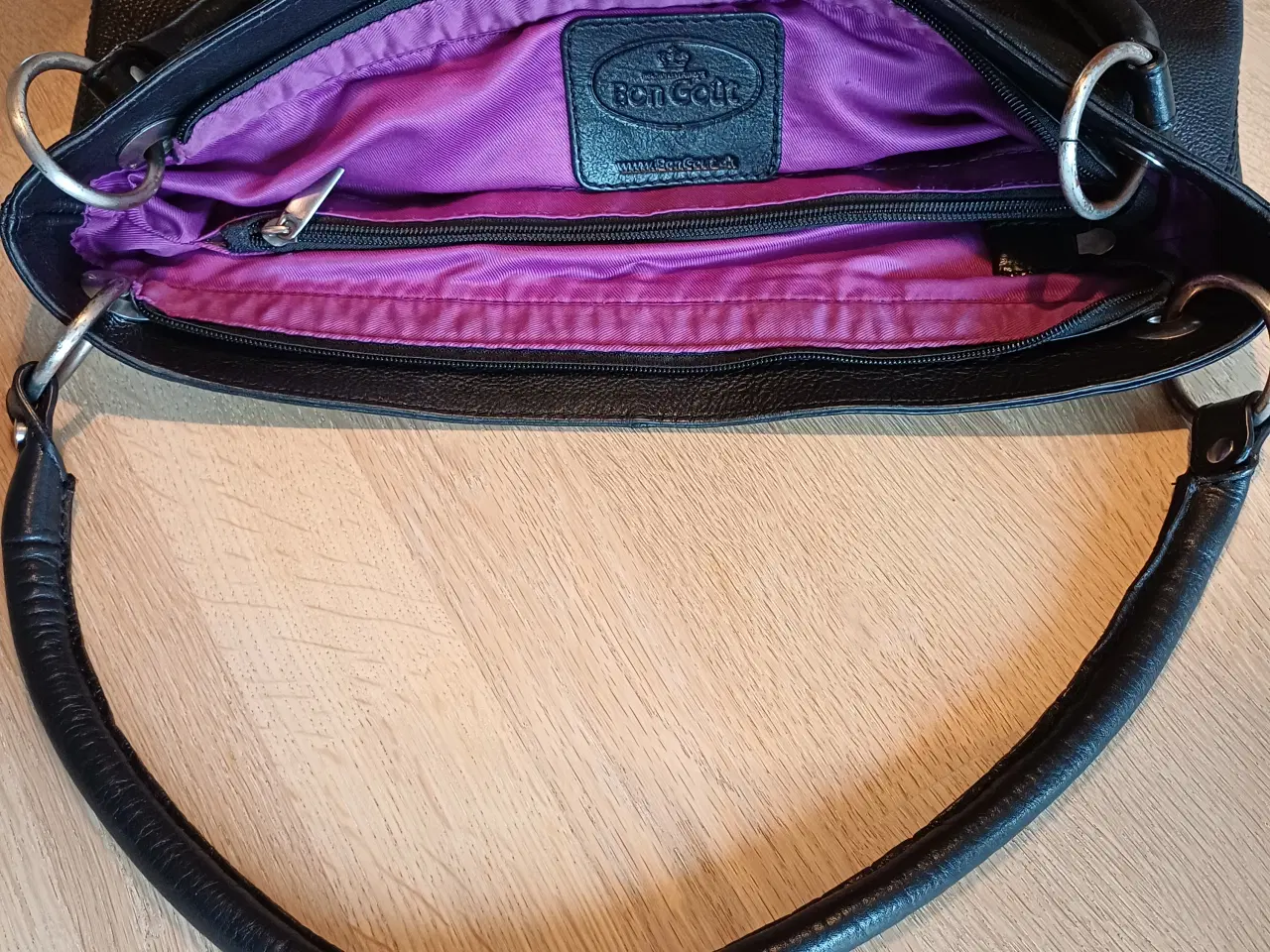 Billede 3 - Bon Gout skind skuldertaske