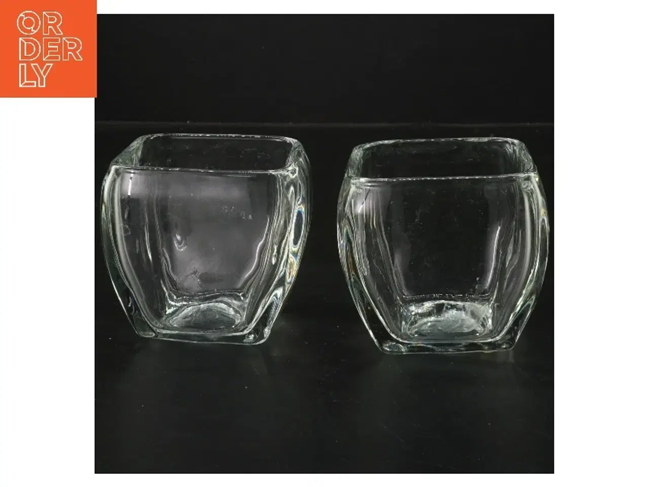 Billede 1 - Kvadratiske Glaslysestager/potte (str. 2 stk 8,5x9 cm)