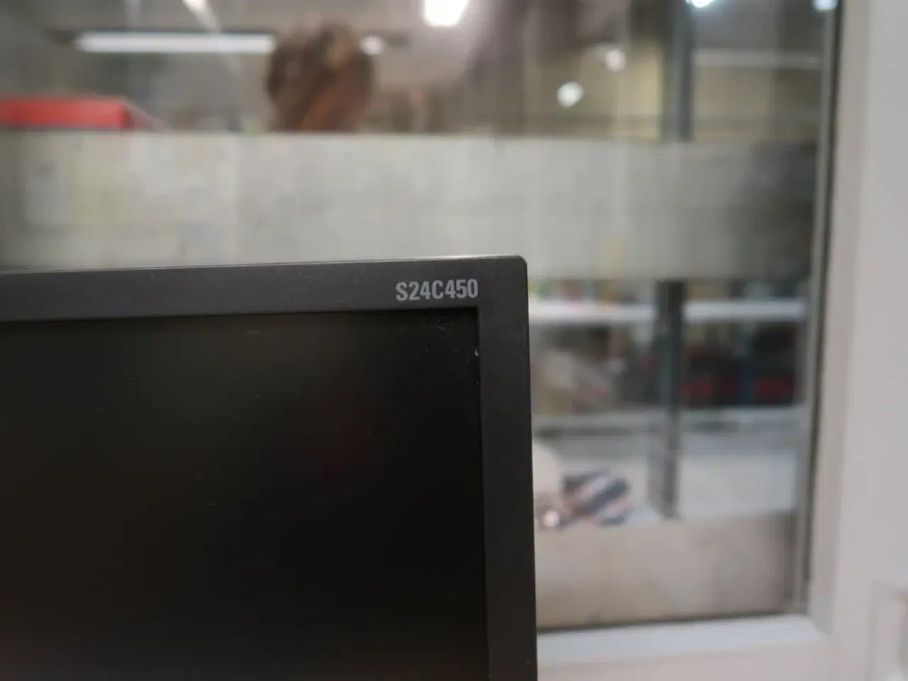 Billede 5 - 2 stk. computerskærme SAMSUNG S24C450, computer, tastatur, mus, headset