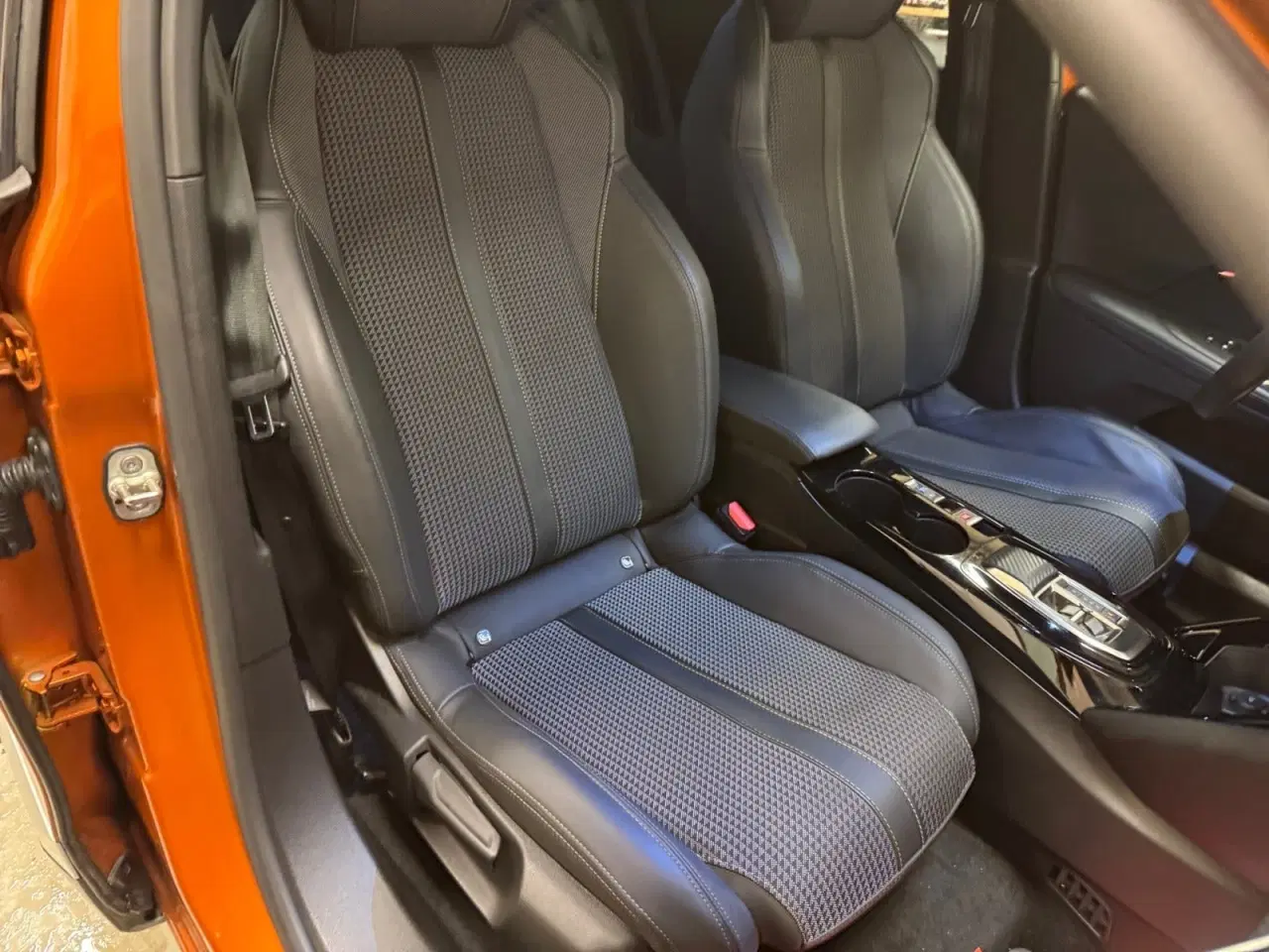 Billede 16 - Peugeot e-2008 50 GT