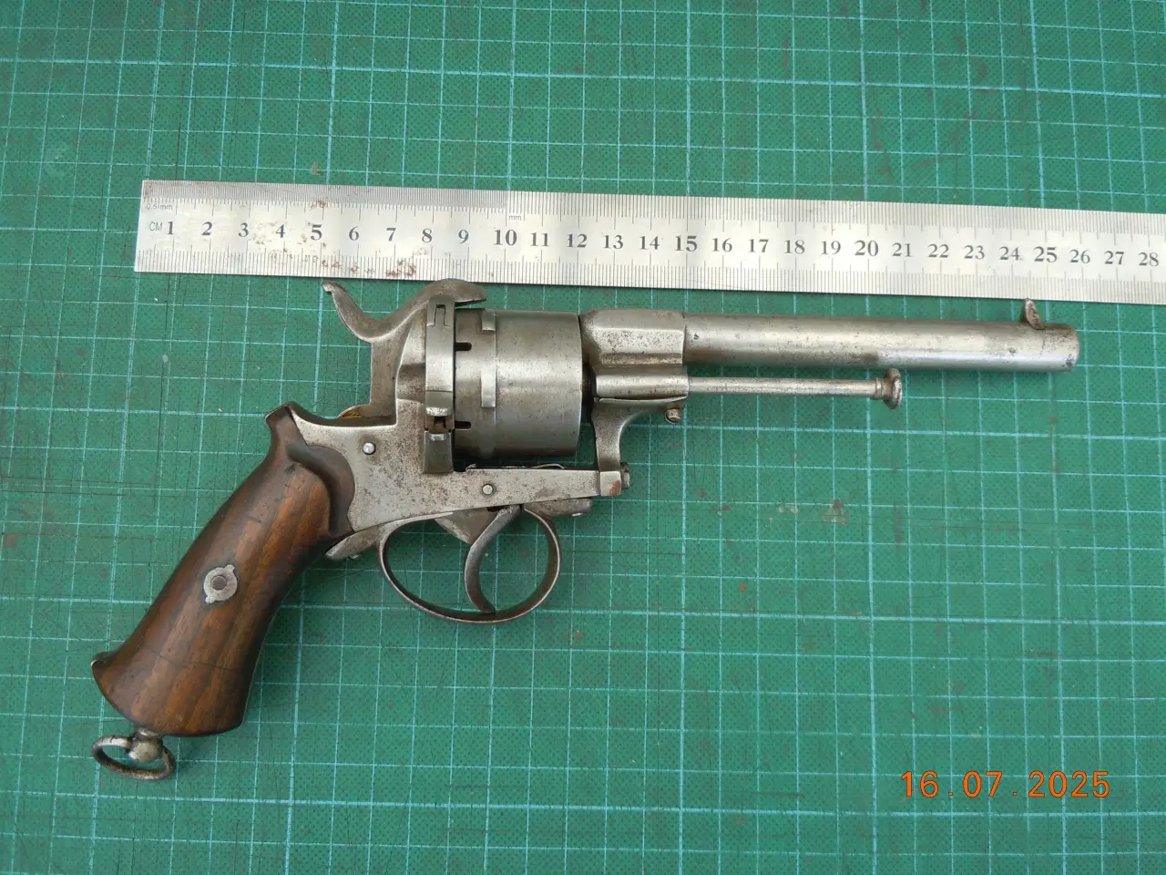 Billede 2 - Revolver, Antik 9 mm Pin Fire lefauxcheux 1868.