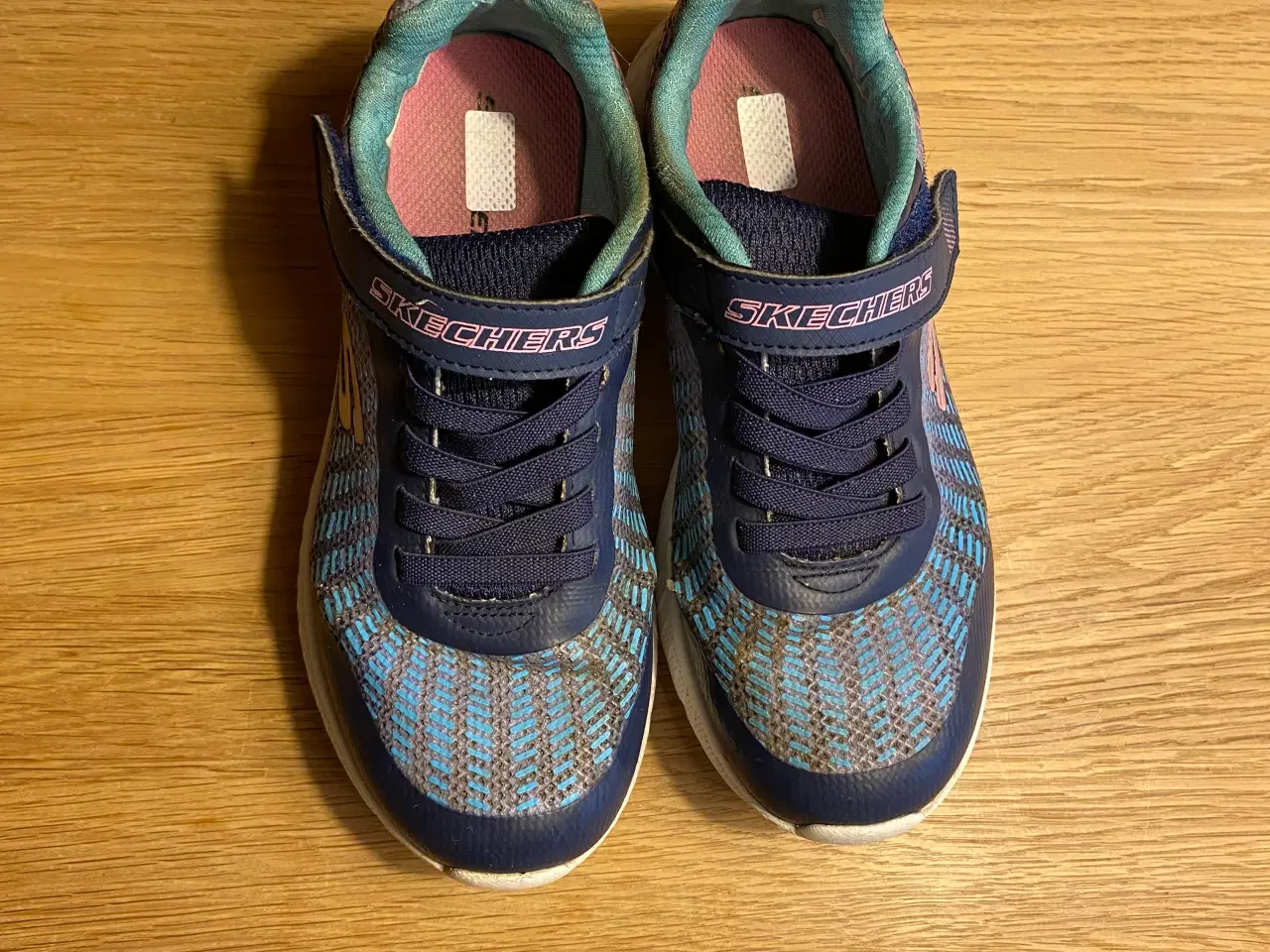 Billede 1 - SKECHERS sko til pige str. 34