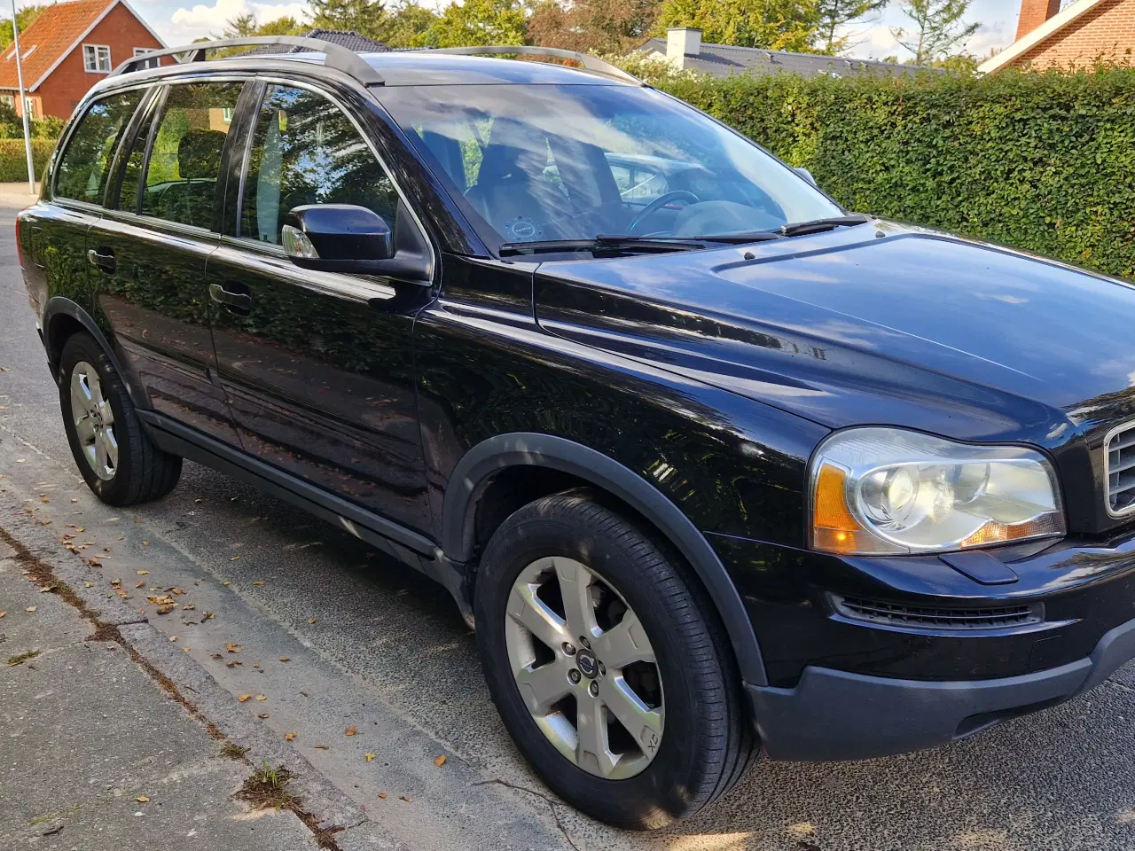 Billede 3 - Volvo XC90 2,5 D5 aut. 7-pers. Sort m sort læder 