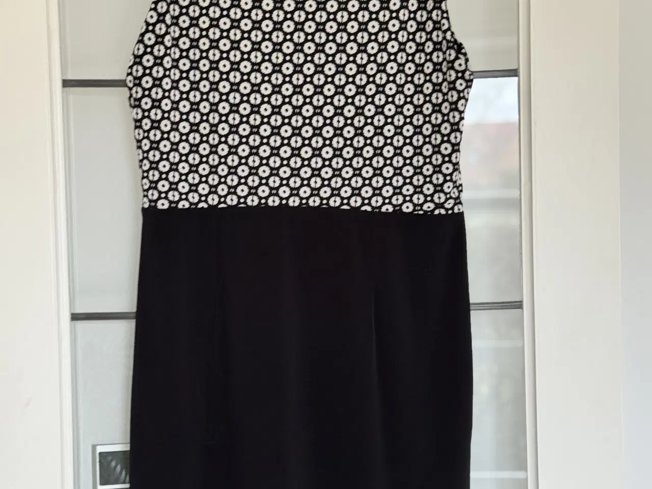 Billede 5 - Esprit kjole str L