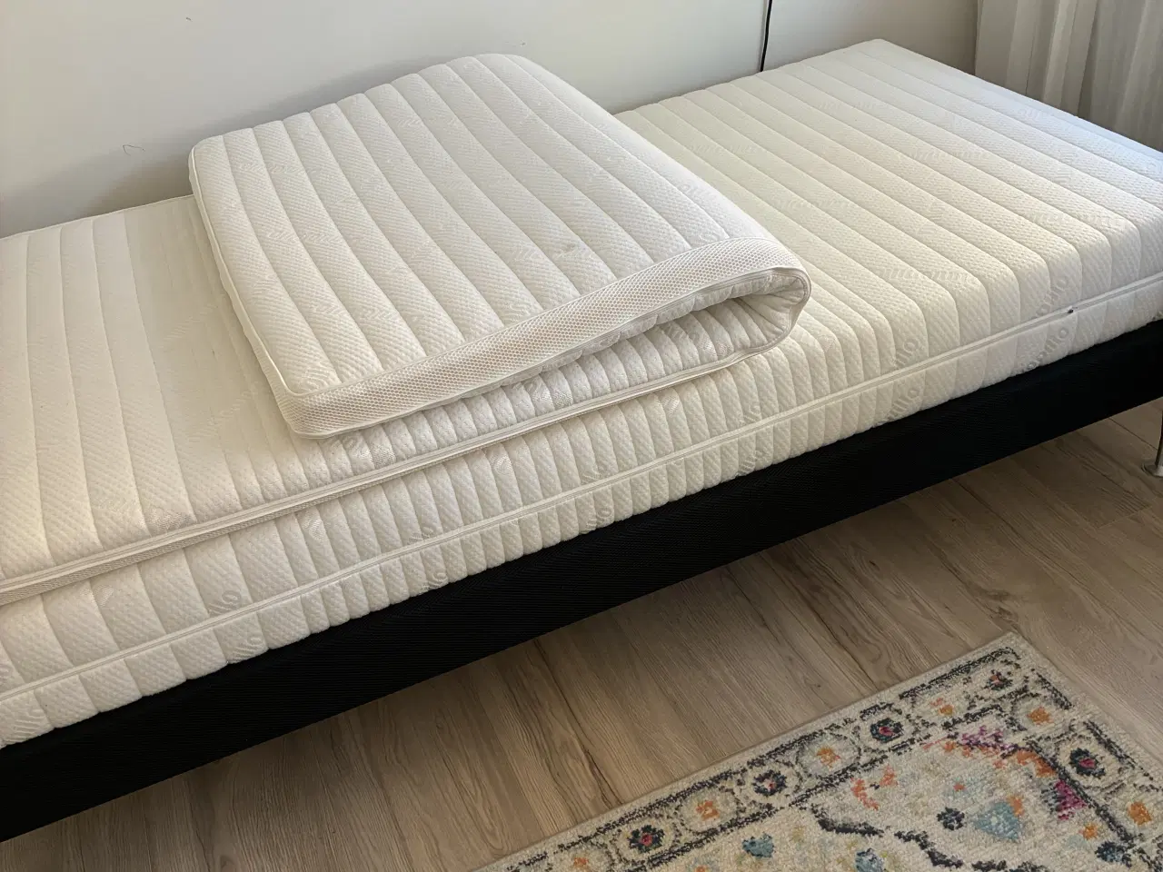 Billede 1 - Dunlopillo ekevations seng