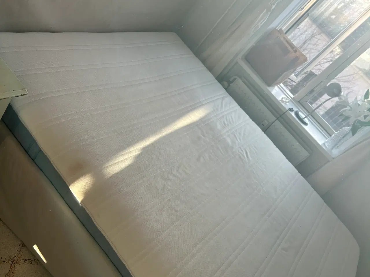 Billede 5 - Gratis ikea seng