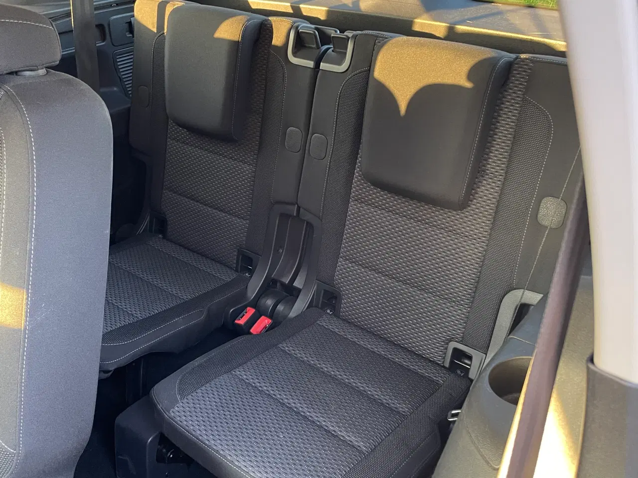 Billede 6 - Velholdt 7 Personers VW Touran 