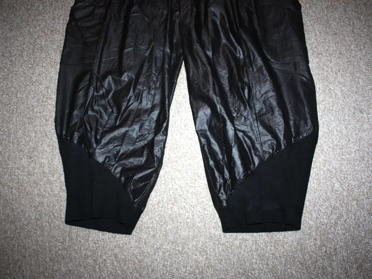 Billede 3 - Ny Uldahl bukser str. 44 ny pris 899 kr. 