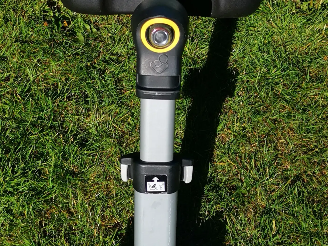 Billede 3 -  Maxi cosi babystol