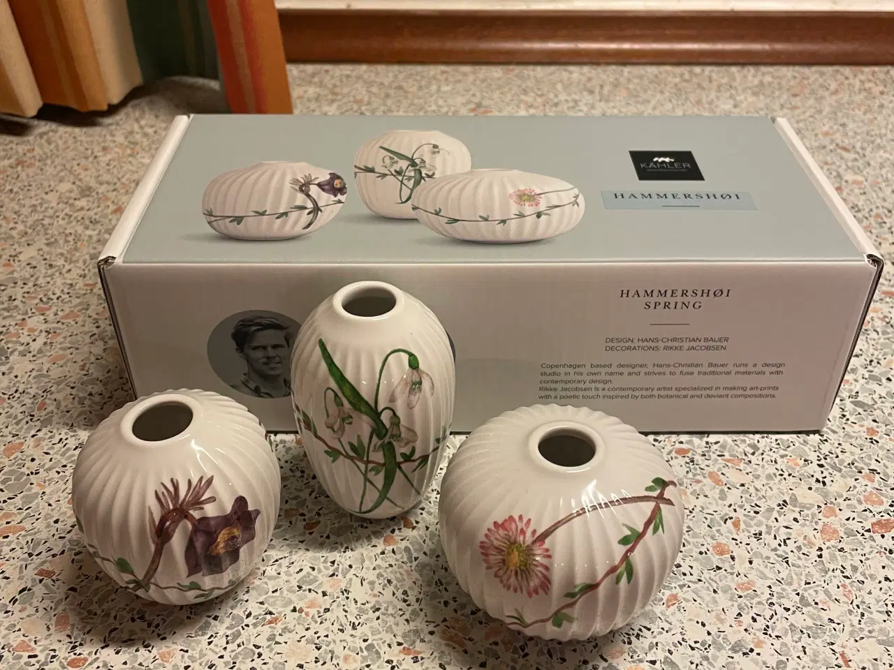 Billede 1 - Spring Kahler vaser 3 stk. den højeste er 8,5 cm