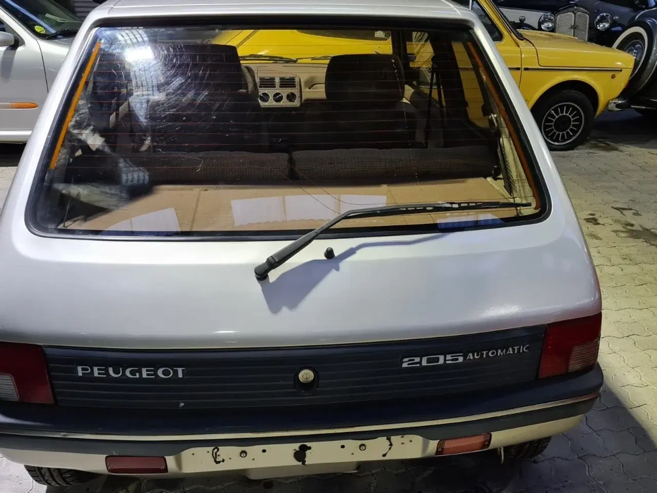 Billede 15 - Peugeot 205 1,9 aut.