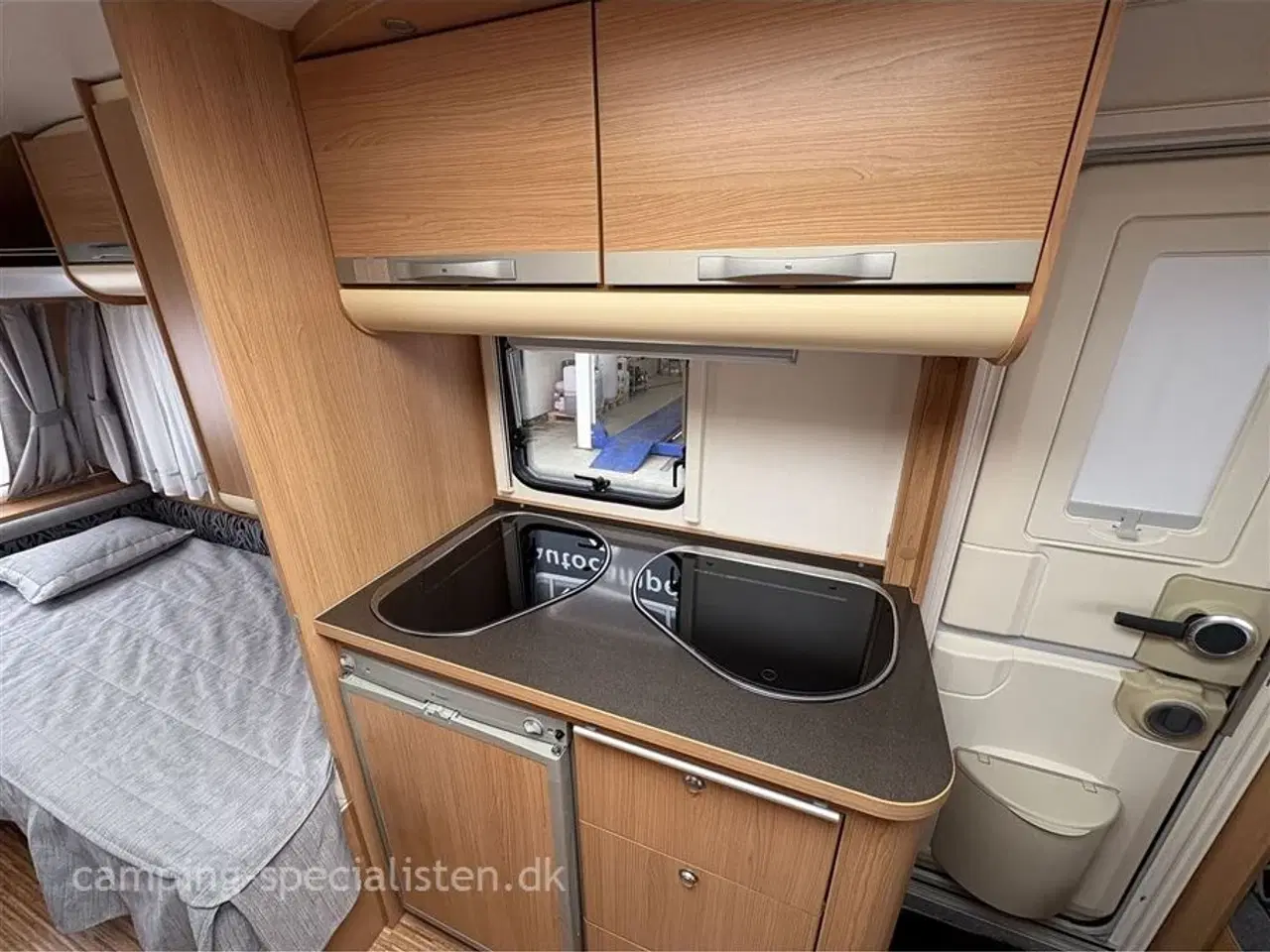 Billede 7 - 2010 - Adria Adora 472 LU   Adria Adora 472 LU 2010 - Se den nu hos Camping-Specialisten.dk