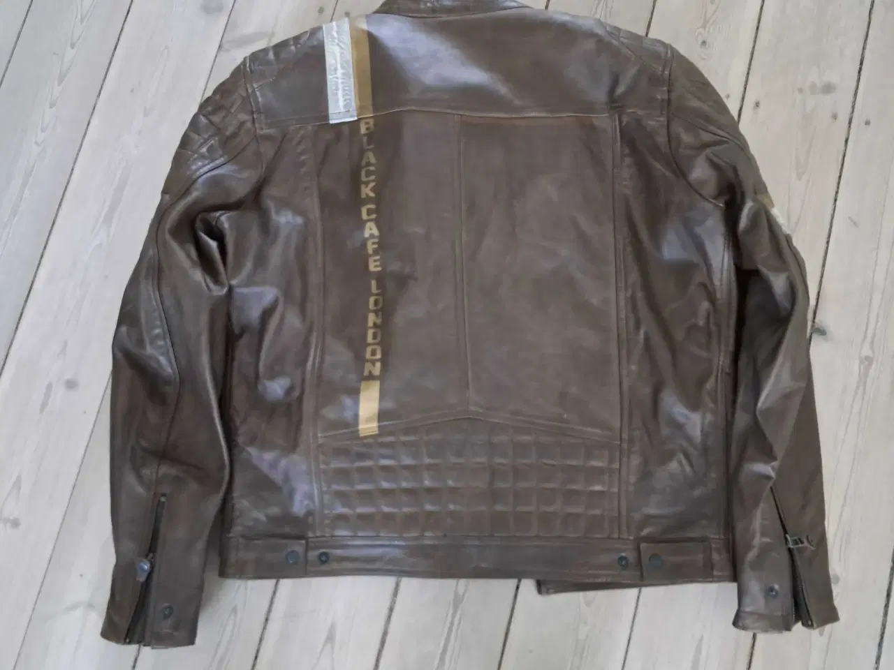 Billede 2 - Mc læderjakke str 54