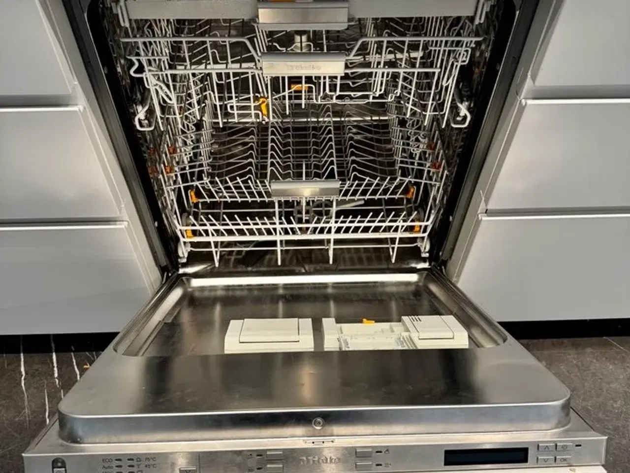 Billede 1 - Miele G 6577 SCVi XXL integreret opvaskemaskine