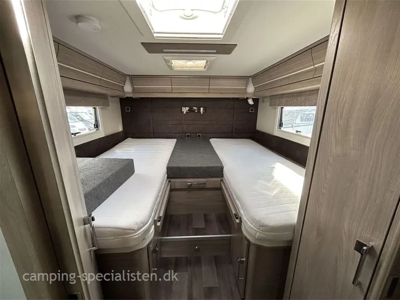 Billede 11 - 2022 - Kabe Imperial I910 GB   Kabe Imperial I910 GB model 2022 kan nu ses hos Camping Specialisten