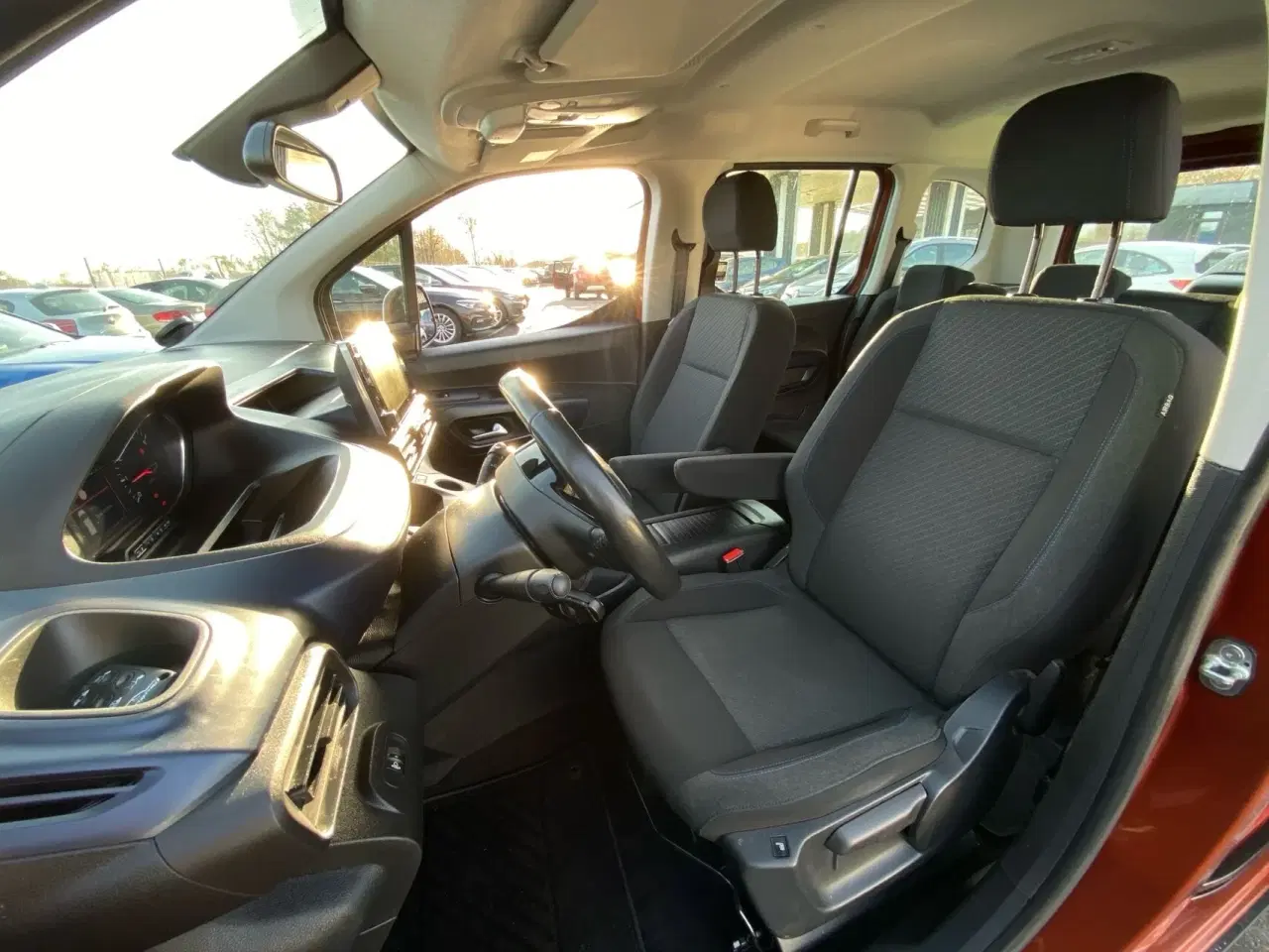 Billede 8 - Peugeot Rifter L1 1,5 BlueHDi Allure 100HK