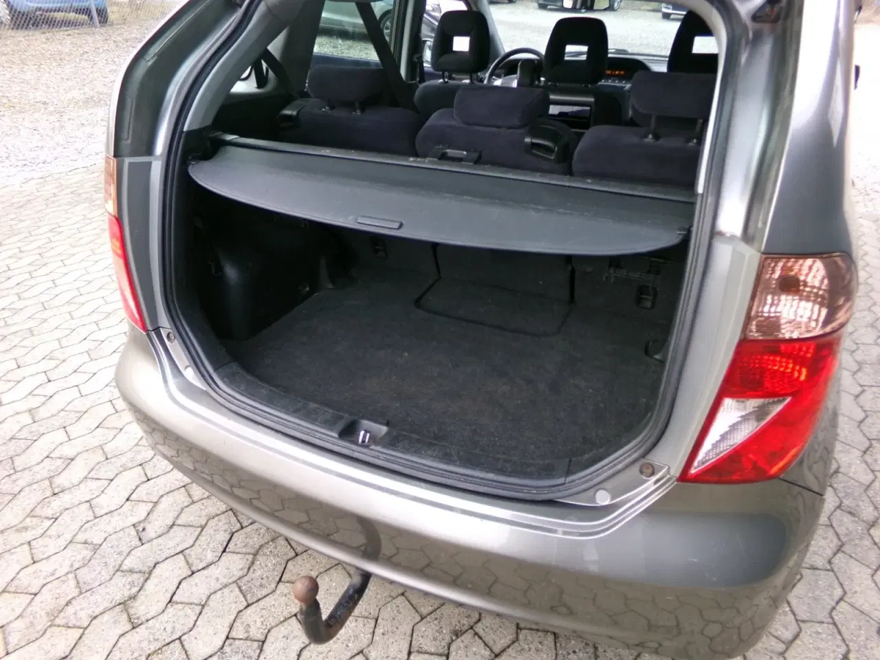 Billede 15 - Honda FR-V 1,8 Comfort