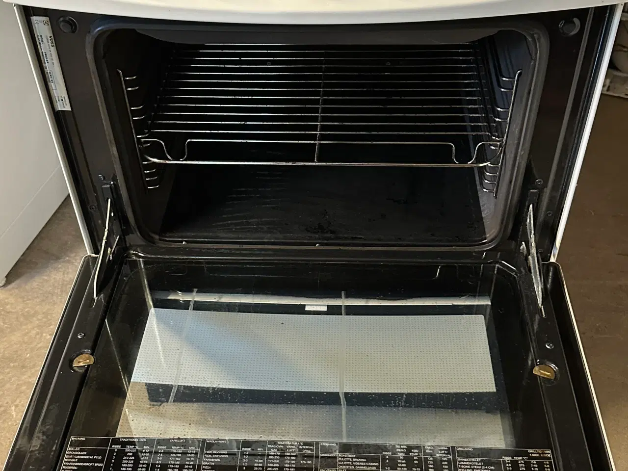 Billede 2 - Komfur pæn og velholdt