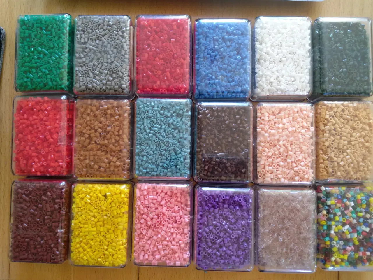 Billede 1 - Små perler samling