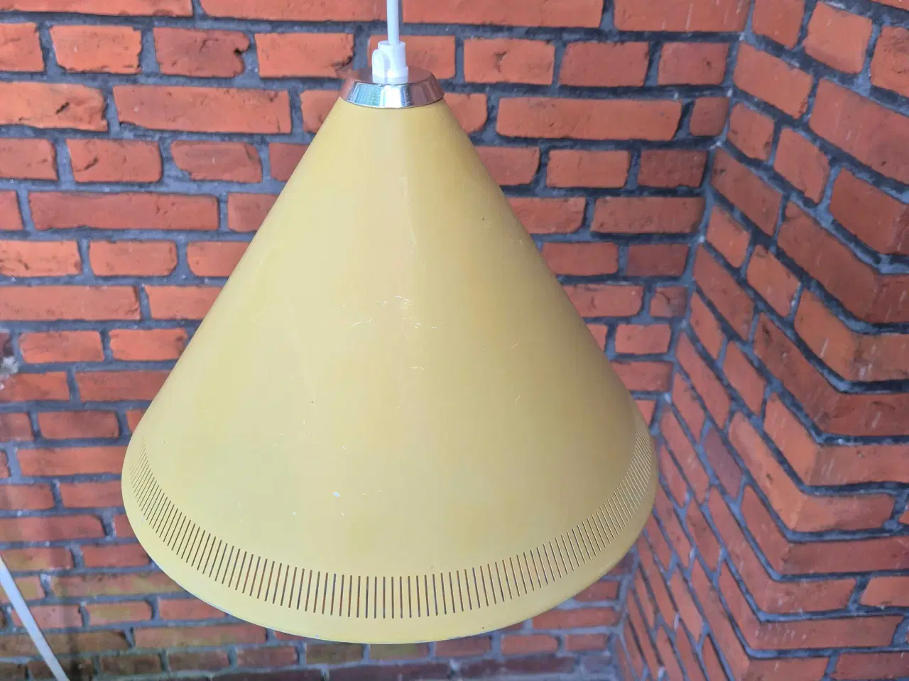 Billede 2 - Keglen af Bent Karlby for Lyfa 
